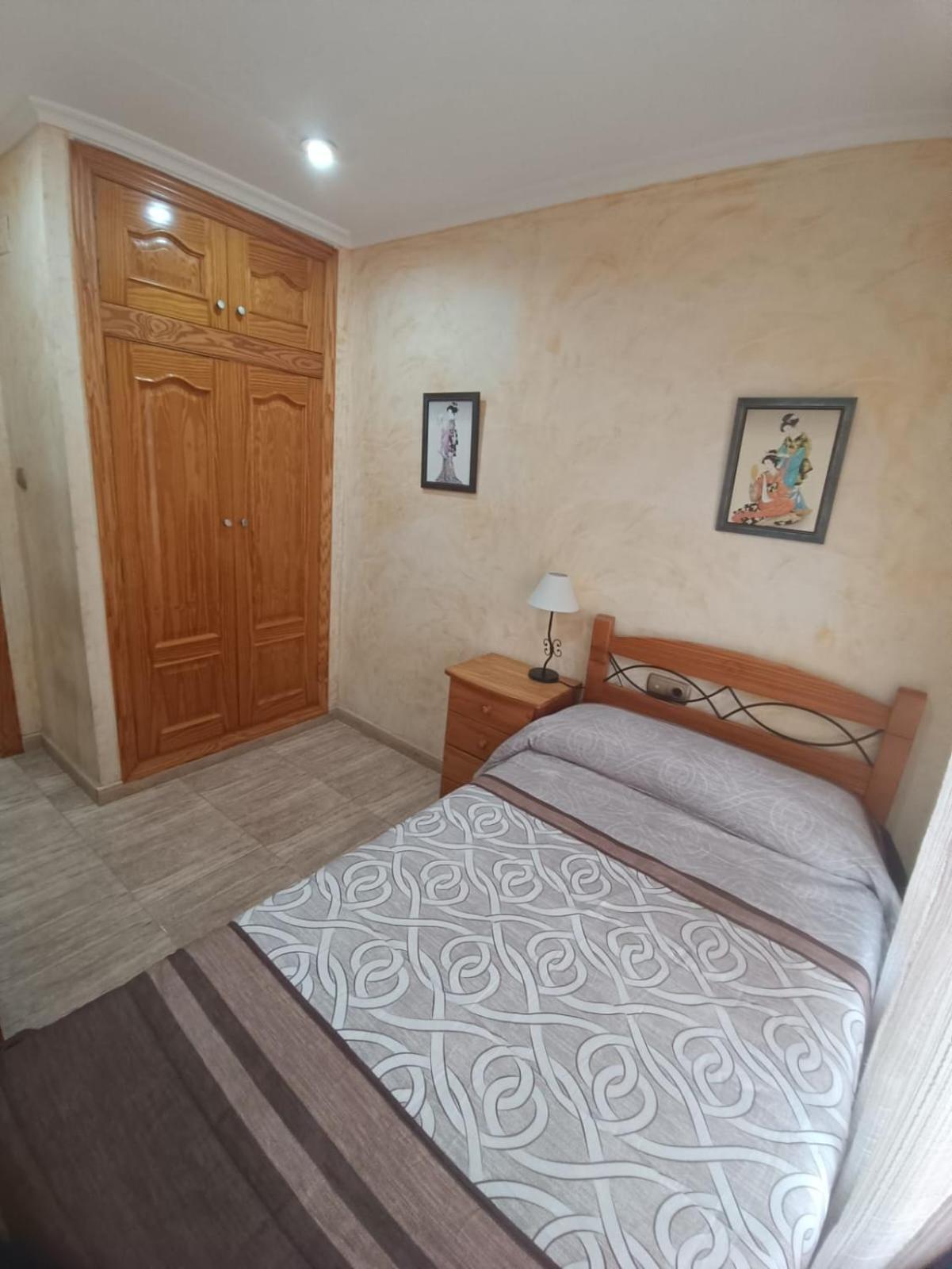 Pet Friendly - Apartamento Centrico Y Cerca De La Playa 산타 폴라 외부 사진